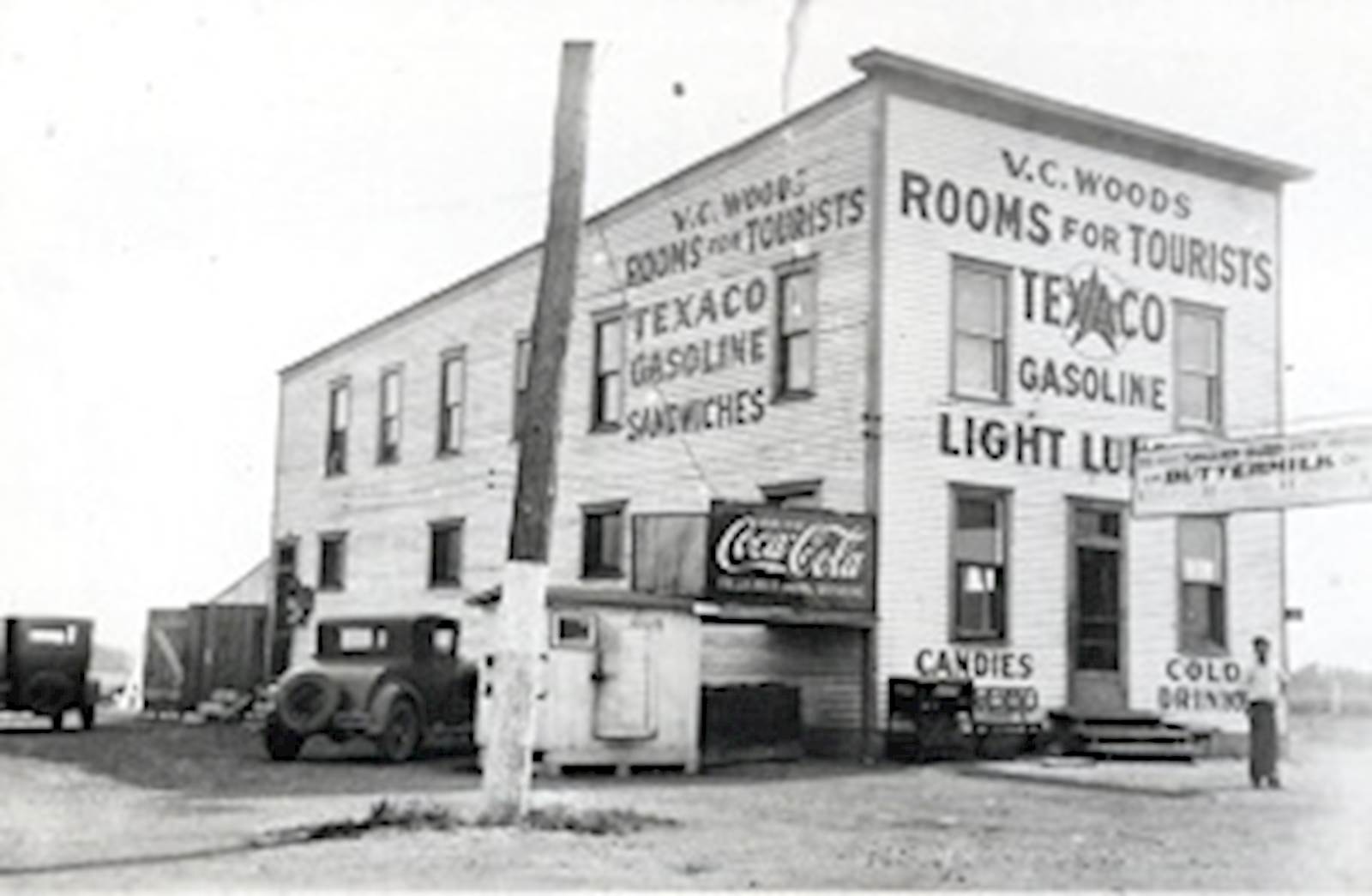 The Woods Place - Village of Sherman, Illinois - image